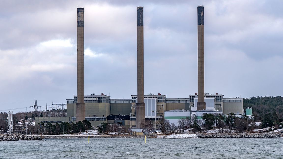 Efterfrågan på det oljedrivna Karlshamnsverkets el ökar i och med den gröna omställningen.  Foto: 	Johan Nilsson/TT
