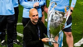 Kristoffer Olsson ser gärna Manchester Citys Pep Guardiola som ny förbundskapten. Samtidigt gör han den rimliga bedömningen att han nog inte får sin önskan uppfylld. Foto: Thannasis Stavrakis/AP