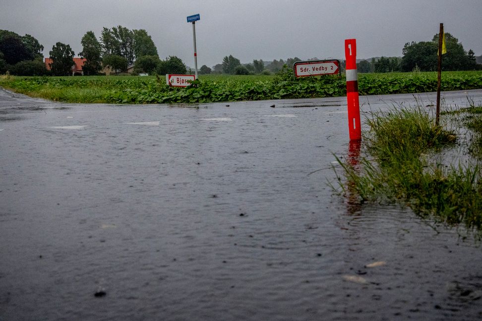 Översvämningar på ön Falster i södra Danmark under måndagen. Foto: Ingrid Riis/Ritzau/TT