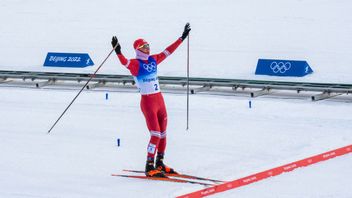 Den ryske skidåkaren Aleksandr Bolsjunov och hans landsmän lämnar Världscupen i skidor. Foto: Fredrik Varfjell/NTB/TT