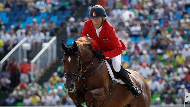 Ludger Beerbaum på hästen Casello under OS i Rio de Janeiro 2016. Arkivbild. Foto: John Locher/AP/TT