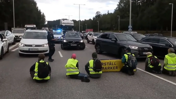 Återställ våtmarker planerar att blockera motorvägar i september. Foto: Facebook 