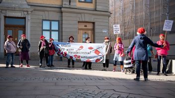 Arkivbild från 2020 då ”Tantpatrullen” demonstrerade mot det nuvarande pensionssystemet på Mynttorget vid riksdagen. Foto: Amir Nabizadeh/TT
