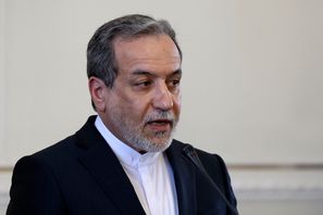 Irans utrikesminister Abbas Araghchi. Bilden är tagen i Teheran i februari. Foto: AP/TT