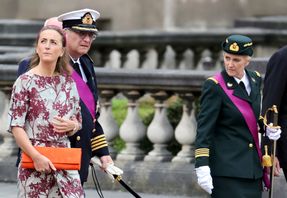 Prins Laurent tillsammans med sin fru, prinsessan Claire, under Belgiens nationaldag i Bryssel 2022. Foto: Oivier Matthys/AP/TT