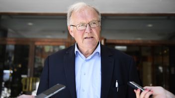 Göran Perssons bolag kan göra en stor vinst om de vinner upphandlingen. Foto: Pontus Lundahl/TT