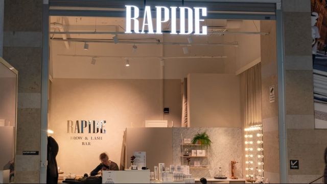 Anställda tvingades betala tillbaka 8000 kronor när hon sa upp sig från Rapide efter fyra månader. Foto:Västermalmsgalleria