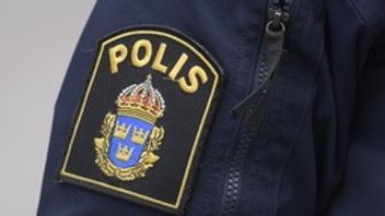 En man har förts till sjukhus i Haninge. Foto: Maja Suslin/TT