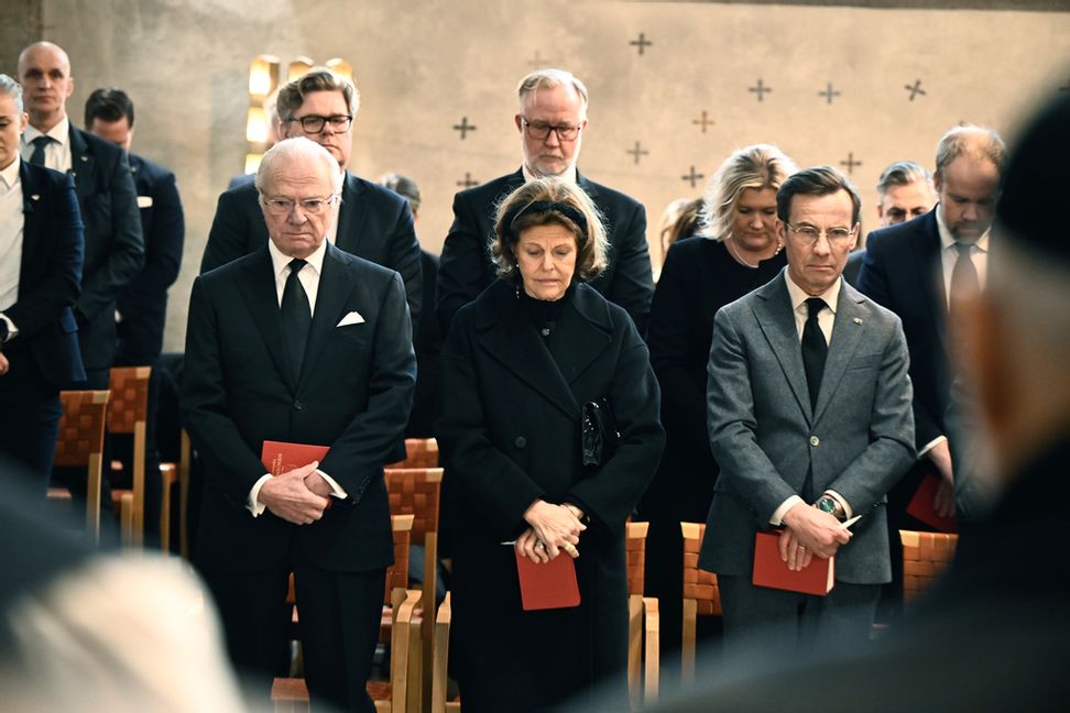 Kungaparet besökte minnesgudstjänsten i Örebro tillsammans med flera regeringsföreträdare. Foto: Christine Olsson/TT