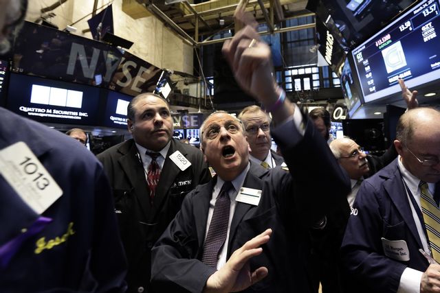 Många rapporterande bolag på Wall Street får draghjälp av svagare dollar. Arkivbild. Foto: Richard Drew AP/TT