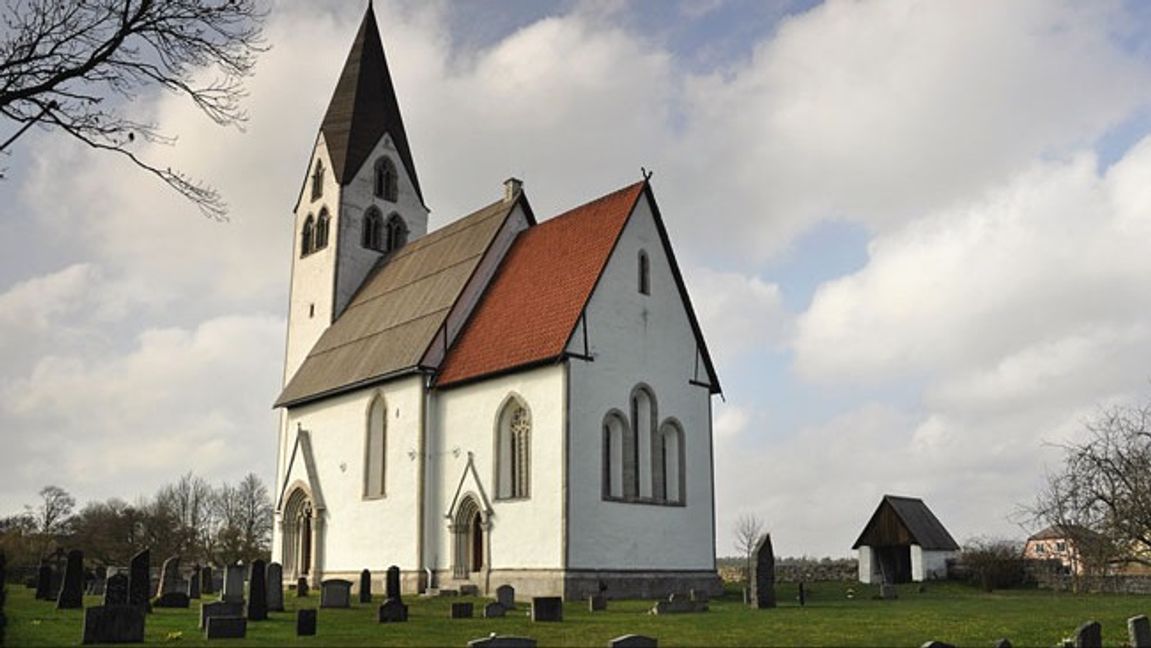 Ekeby kyrka är en av sju kyrkor på Gotland som tvingas stänga under vinterhalvåret på grund av oljeuppvärmningen. Foto: Public Domain/CC BY-SA- 2.0