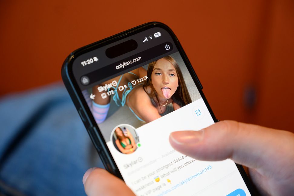 Onlyfans är en av sajterna som hamnat i fokus i och med den ändrade sexköpslagen. Arkivbild. Foto: Henrik Montgomery/TT