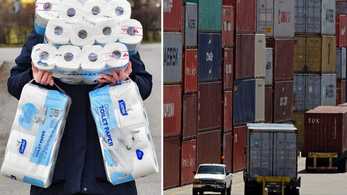 Kvinna med toalettpapper samt containers i Oaklands hamn i Kalifornien. Foto: Jonas Ekströmer/TT/Ben Margot/AP/TT.