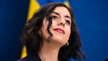 Simona Mohamsson (L). Foto: Henrik Montgomery/TT. 