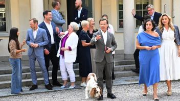 Ingen följer en svag ledare. Ulf Kristersson framför Harpsund i torsdags Foto: Henrik Montgomery/TT