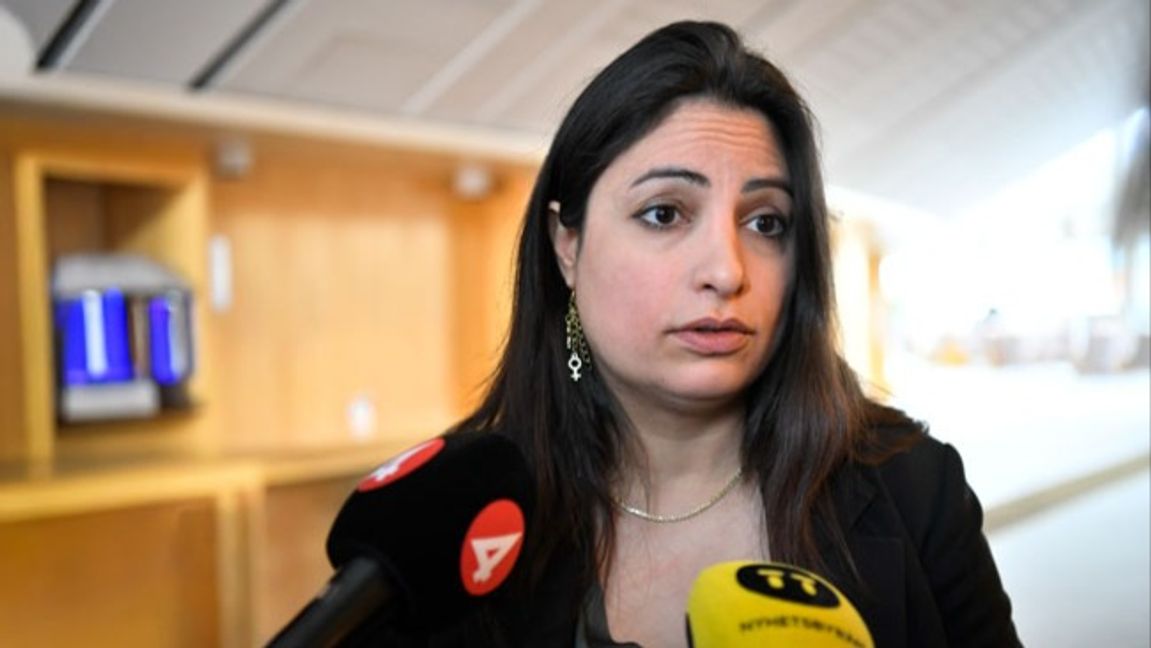 Nooshi Dadgostar (V). Foto: Viktoria Bank/TT.