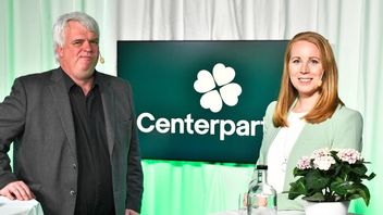 Centerpartiets ledare Annie Lööf och partisekreterare Michael Arthursson. Arkivbild. Foto: Claudio Bresciani/TT