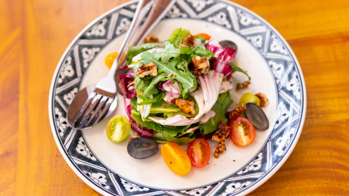 Bra för barnen, skolbudgeten och planeten. Foto: Polina Vegan4K, Unsplash