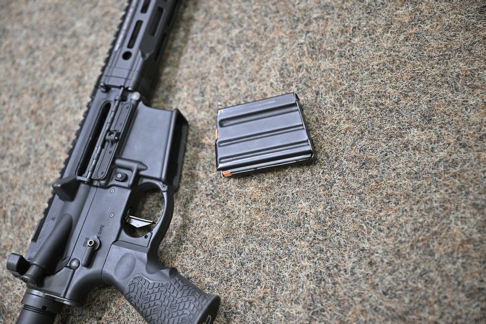 Automatkarbin Armalite Rifle, AR15. Arkivbild. Foto: Mikael Fritzon/TT