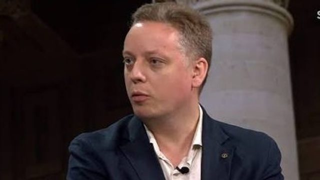 Arvid Hallén, Oikos, Foto: Public Service