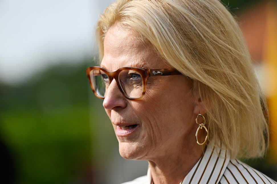 Finansminister Elisabeth Svantesson (M), regeringen och SD föreslår tillfälligt sänkta arbetsgivaravgifter för unga. Arkivbild. Foto: Henrik Montgomery/TT