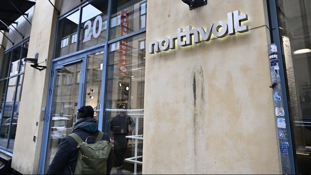 Sverige sitter redan med stora kostnader för förluster efter att Northvolt gick i konkurs. Det måste vara slut med offentliga medel som stoppas in i gröna högriskprojekt. Foto: Jonas Ekströmer/TT 