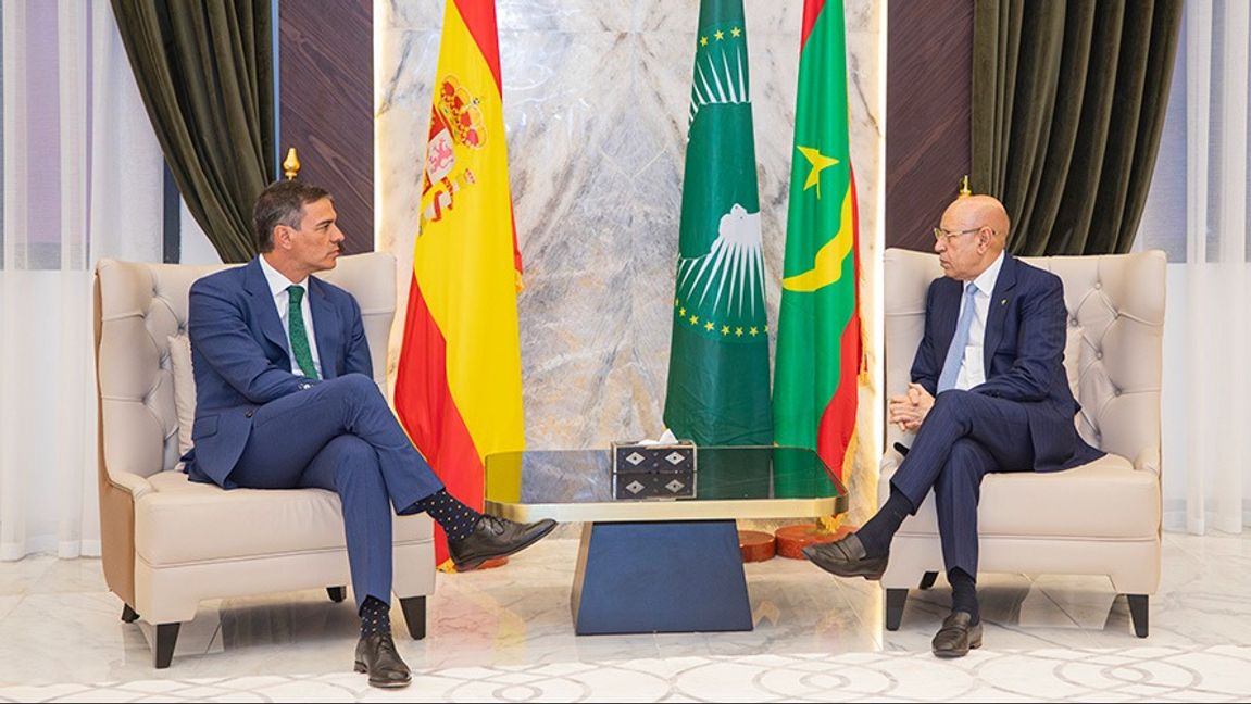 Spaniens premiärminister Pedro Sánchez i möte med Mauretaniens president Mohamed Ould Ghazouani. Foto: AP/TT