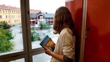 Barn som utsatts för brott behöver skyddas från att identifieras, skriver en förälder som uppmanar Uppdrag granskning att inte namnge skolan. Foto: Jessica Gow/TT