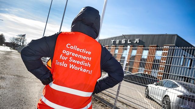 Strejkvakt utanför Tesla i Segeltorp. Foto: Claudio Bresciani/TT