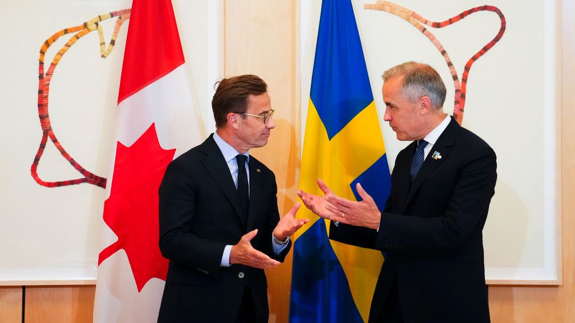 Statsminister Ulf Kristersson och Kanadas premiärminister Mark Carney. Bild från i somras. Foto: Sean Kilpatrick/AP/TT