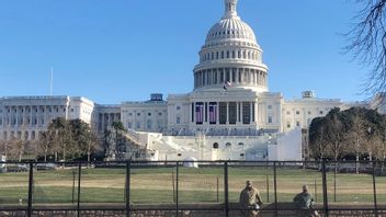 Alan Fram/AP/TT
Nationalgardet bevakar kongressbyggnaden Kapitolium i USA:s huvudstad Washington DC efter stormningen den 6 januari.