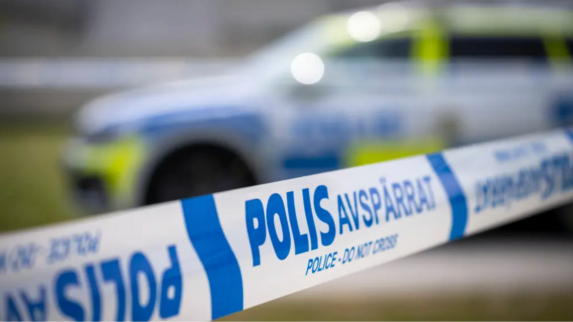 23-åringen är kopplad till flera grova brott i Nyköping 2023. Foto: Johan Nilsson/TT
