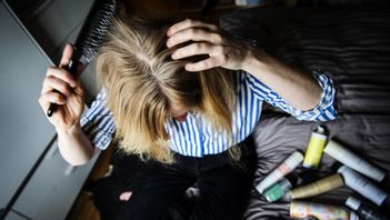 Försöket att berusa sig med torrschampo ledde till vård och att polisen upptäckte att de hade tagit narkotika. Foto: Aftonbladet/TT 