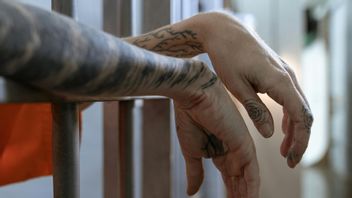 En kriminalvårdare avskedas för att ha haft en hemlig relation med en intagen. Genrebild. Foto: Pexels